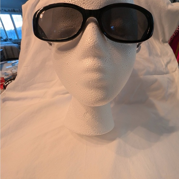 Fossil Woman’s Sunglasses Black/Purple - Picture 1 of 8